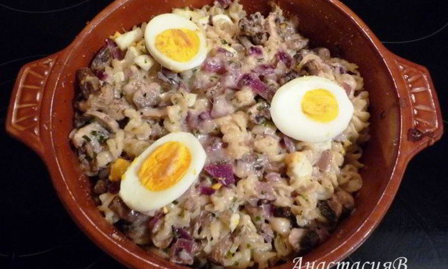 Рецепт быстрой запеканки с макаронами, грибами и яйцами