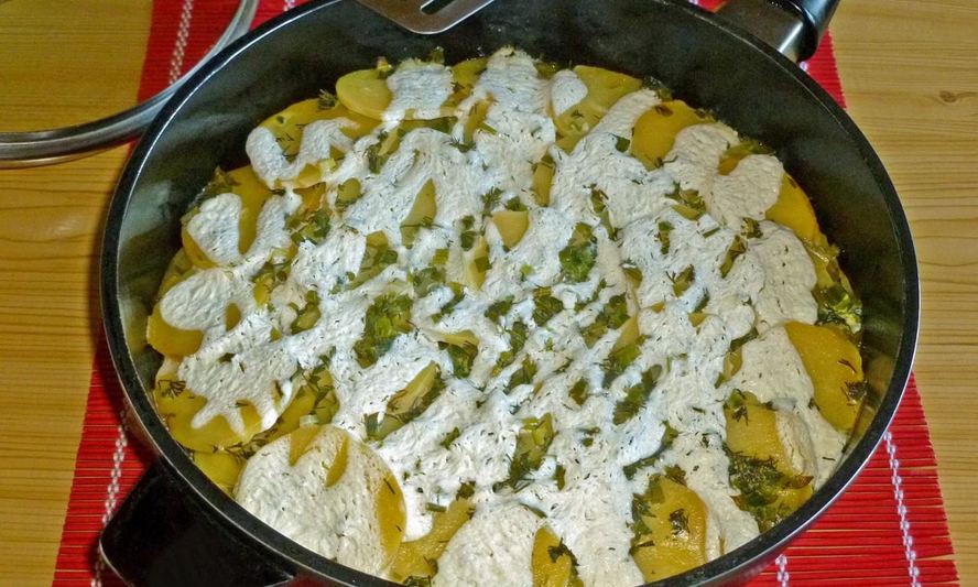 Рецепт картофельной запеканки на сковороде