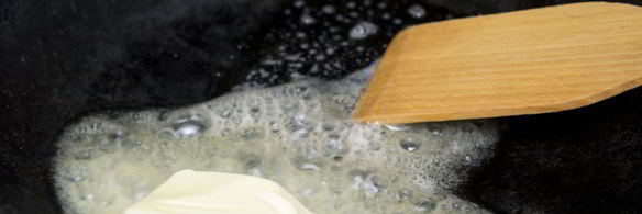 картофельная запеканка с соусом