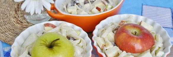 лапшевник детский с яблоком и изюмом