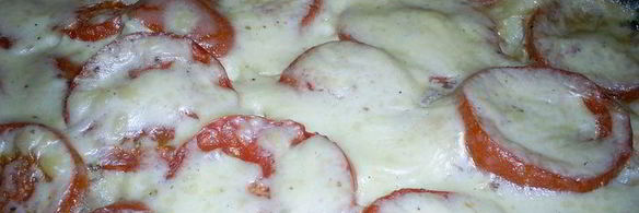 овощная запеканка под сырным соусом