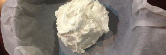 творожная запеканка с замороженными ягодами и тыквой