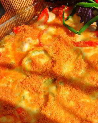 Запеканка из курицы и сладкого перца с сыром Джюгас