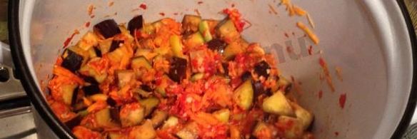 баклажаны с фасолью на зиму салат