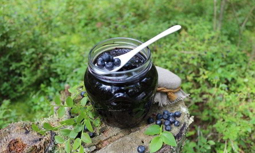 Рецепт черничного джема с черной смородиной