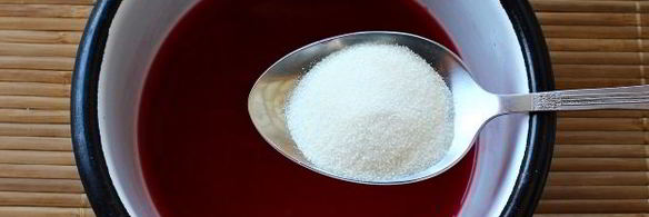 густой джем из вишни