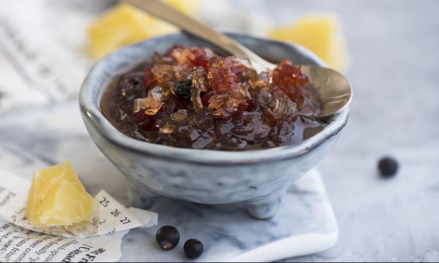 Рецепт луково-перечного джем к сыру