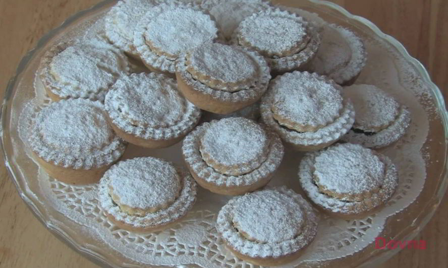 Рецепт рождественских корзиночек с джемом