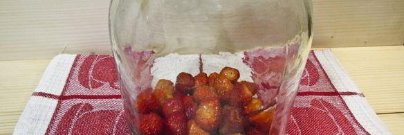 клубничный компот на зиму