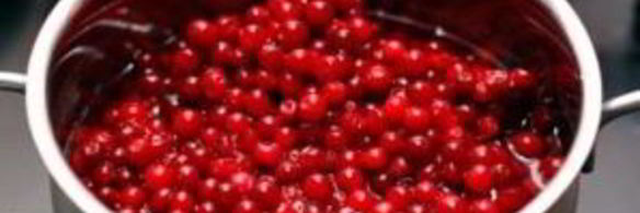 компот из брусники и яблок