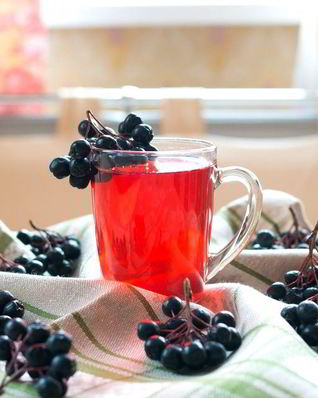 Компот из черноплодной рябины