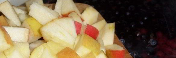 ягодно-яблочный компот