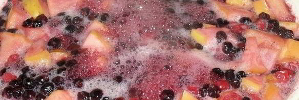 ягодно-яблочный компот