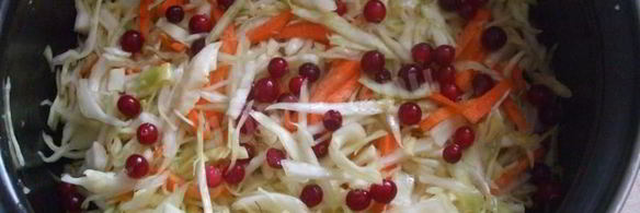 квашеная капуста с клюквой