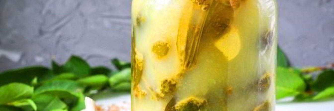 Квашеные огурцы с горчицей