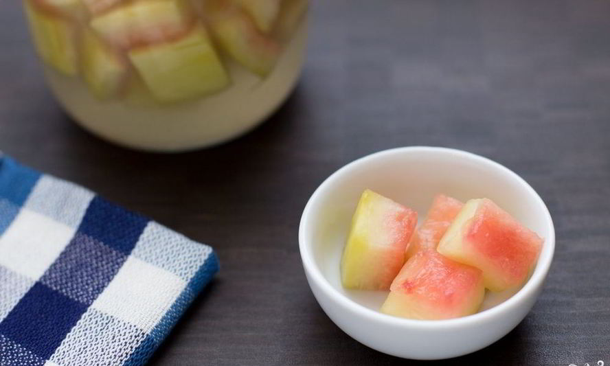 Рецепт маринованных арбузных корок