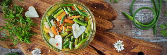 маринованные чесночные стрелки