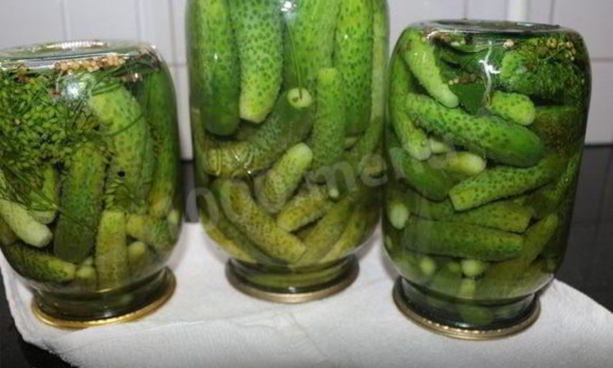 Рецепт маринованных хрустящих огурчиков на зиму