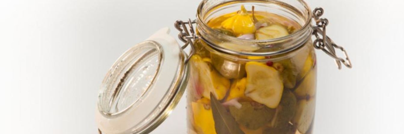 Маринованные мини-патиссоны