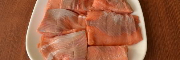 малосольный лосось с кориандром сухого посола