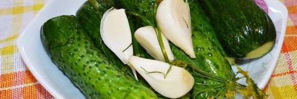 малосольные хрустящие огурчики