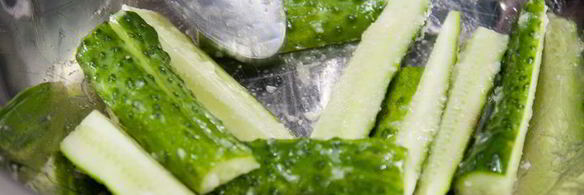 малосольные огурцы с медом