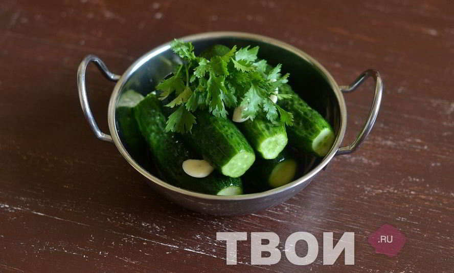 Рецепт малосольных огурцов