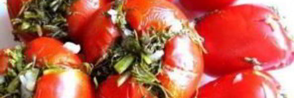 малосольные помидоры с чесноком и зеленью