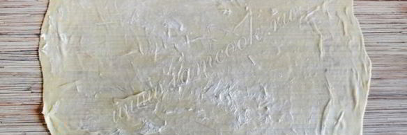 слоеные булочки с вареньем