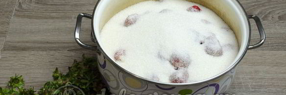 варенье из клубники