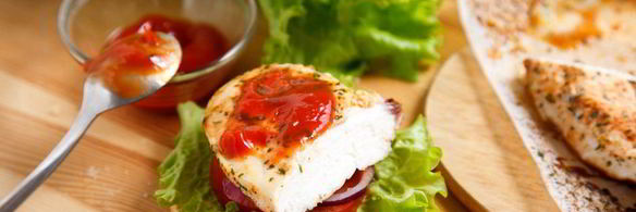 бургер с куриной грудкой