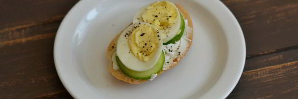 бутерброд с яйцом