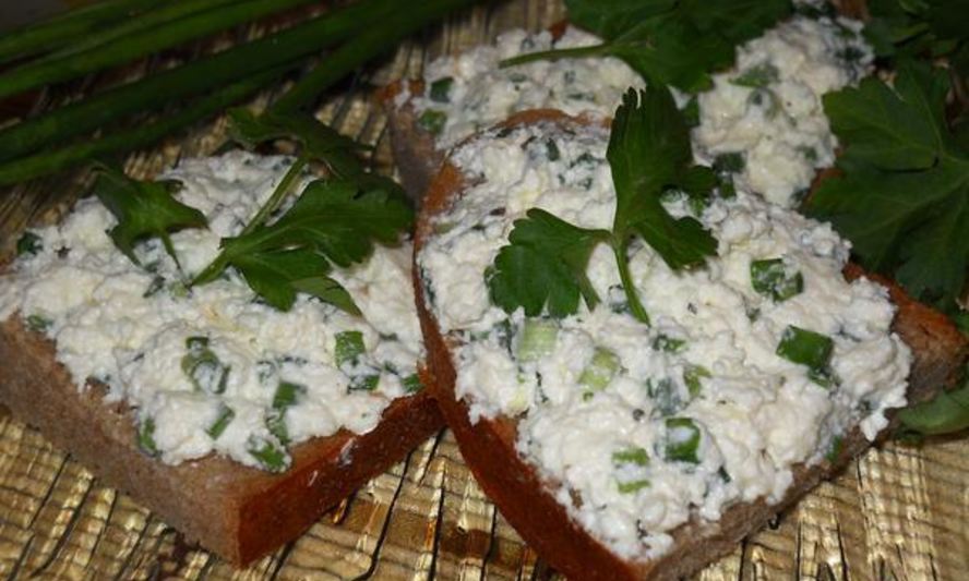 Рецепт бутербродной массы с сыром и зеленью