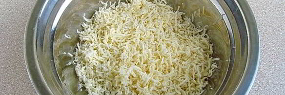 бутерброды с куриным паштетом и сыром