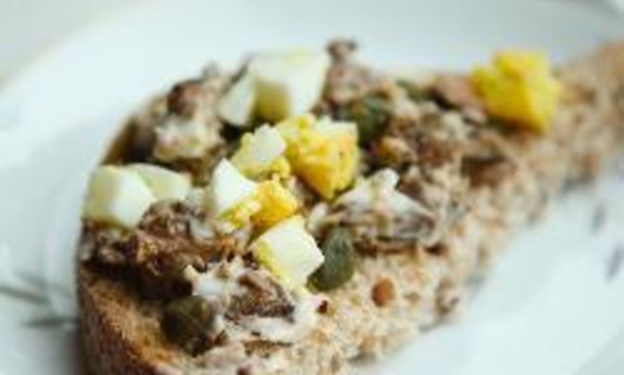 Рецепт бутербродов с печенью и яйцом