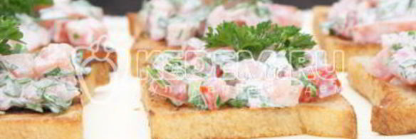 бутерброды с помидорами