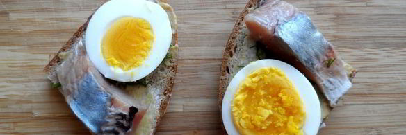 бутерброды с селедкой