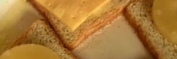 бутерброды с сыром и ананасами