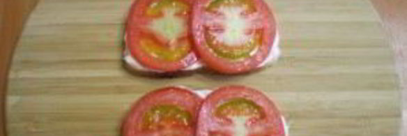 бутерброды с сыром и помидорами