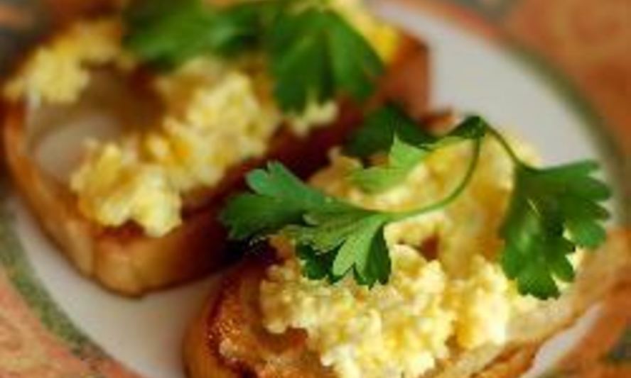 Рецепт бутербродов с яйцом и сыром