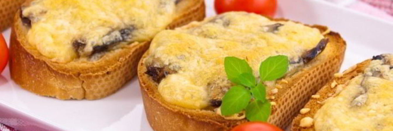 Бутерброды со шпротами