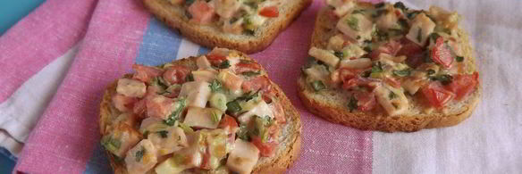 бутерброды, запеченные с ветчиной