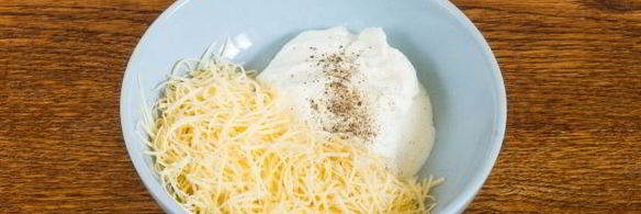 горячие бутерброды с крапивой и сыром