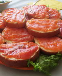 Бутерброды с красной рыбой