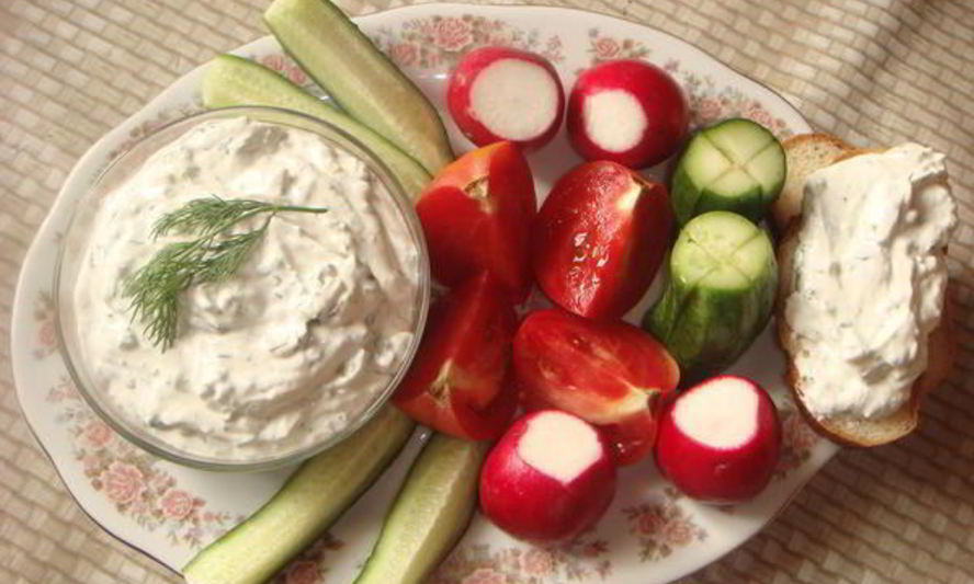 Рецепт творожного крема для овощей и бутербродов