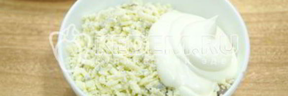 яйца фаршированные сельдью