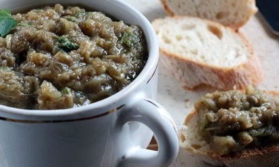 Рецепт быстрой баклажанной икры