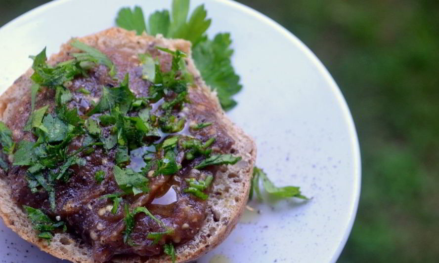 Рецепт диетической икры из баклажанов