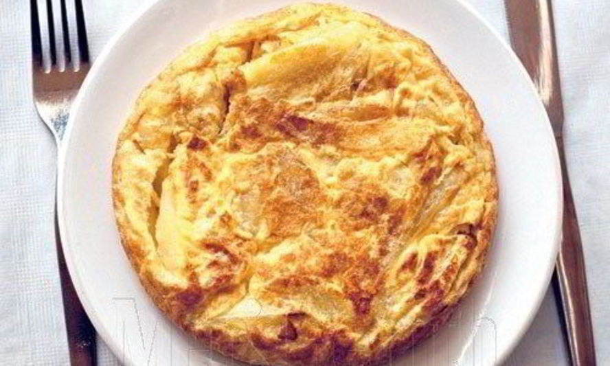 Рецепт бананового омлета с хлебом и сыром