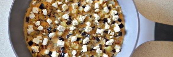 фриттата с баклажанами, картофелем и перцем